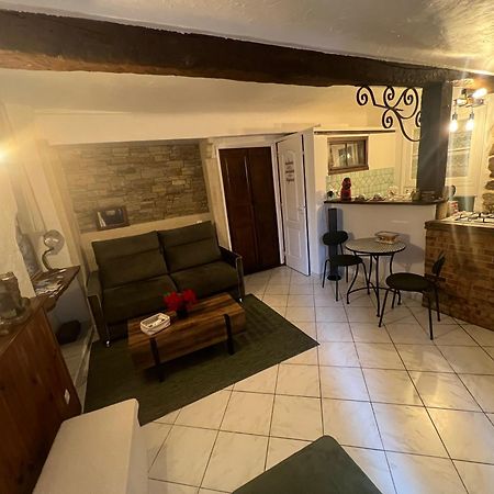 Апартаменты Chez Kay Рокбрюн-сюр-Аржан Экстерьер фото