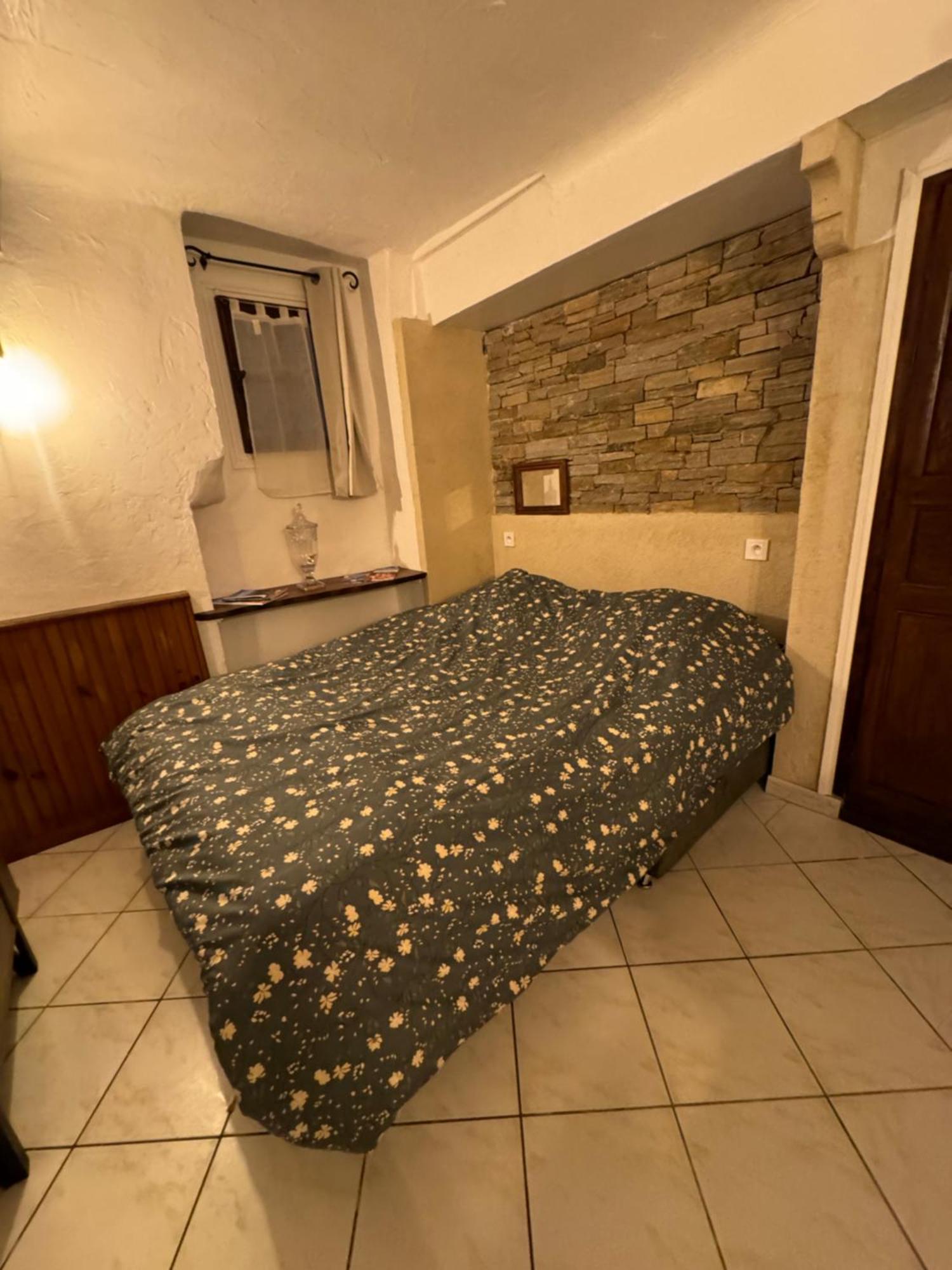 Апартаменты Chez Kay Рокбрюн-сюр-Аржан Экстерьер фото
